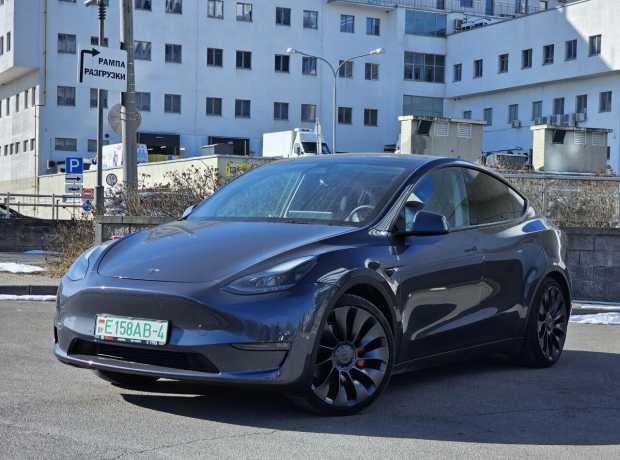 Tesla Model Y I