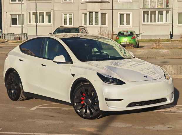 Tesla Model Y I