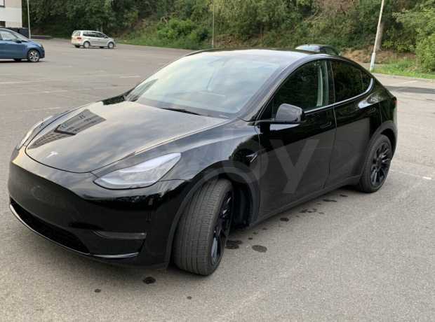 Tesla Model Y I