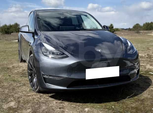 Tesla Model Y I