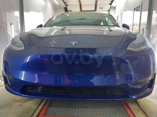 Tesla Model Y I