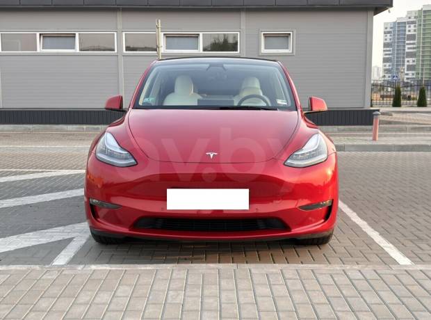 Tesla Model Y I