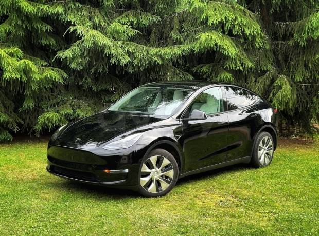 Tesla Model Y I