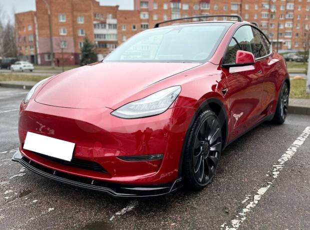 Tesla Model Y I