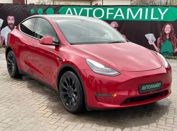 Tesla Model Y I