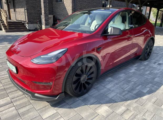 Tesla Model Y I