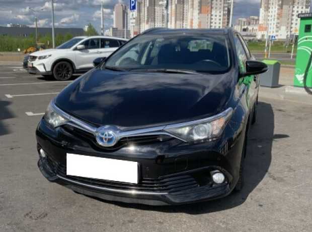 Toyota Auris II (E180)  Рестайлинг, 2016, пробег 250000 км