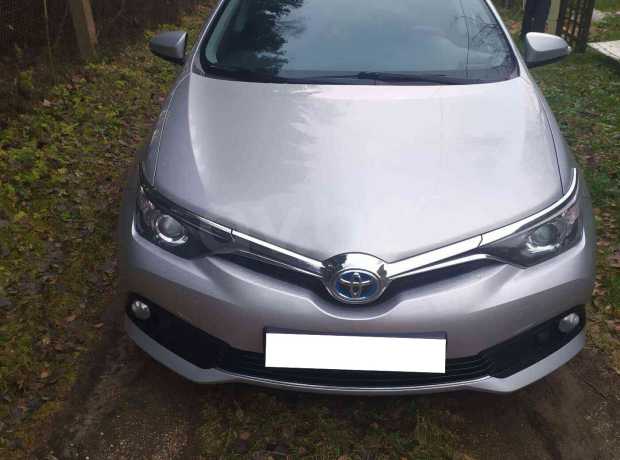 Toyota Auris II (E180) Рестайлинг
