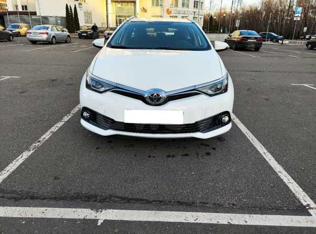 Toyota Auris II (E180) Рестайлинг