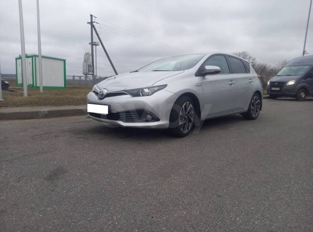 Toyota Auris II (E180) Рестайлинг