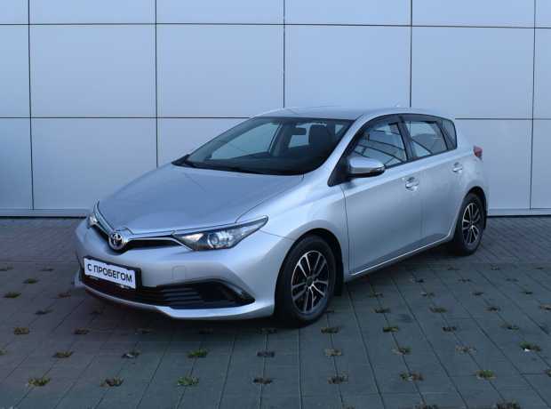 Toyota Auris II (E180) Рестайлинг