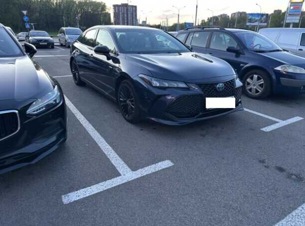 Toyota Avalon V (XX50), 2018, пробег 124000 км