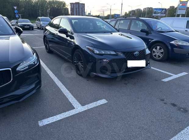 Toyota Avalon V (XX50)