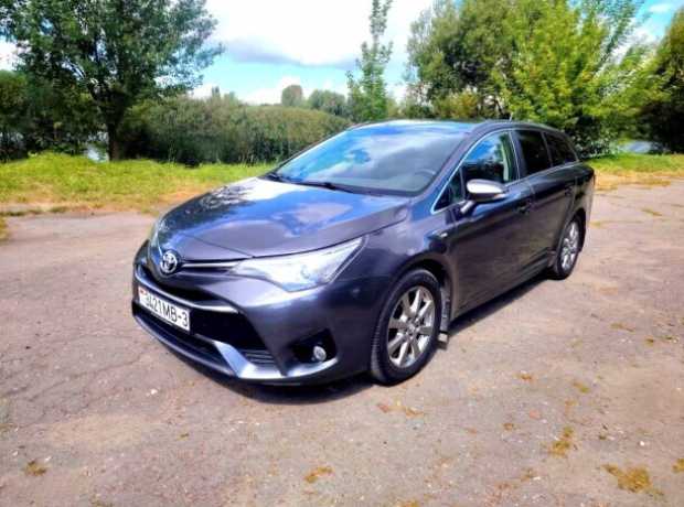 Toyota Avensis III (T270)  2-й рестайлинг, 2016, пробег 147000 км