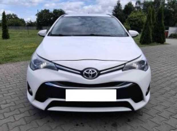 Toyota Avensis III (T270)  2-й рестайлинг, 2017, пробег 209119 км