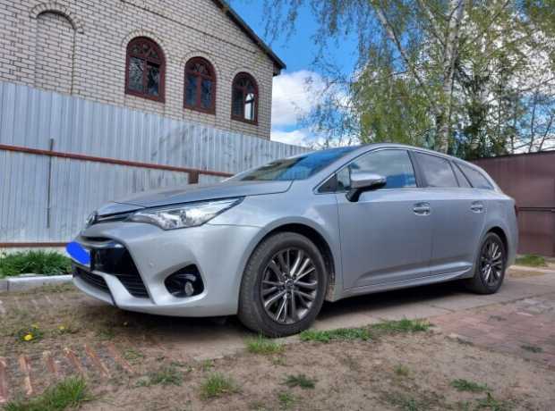 Toyota Avensis III (T270)  2-й рестайлинг, 2017, пробег 83500 км