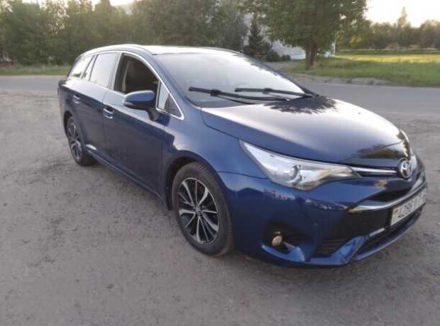Toyota Avensis III (T270)  2-й рестайлинг, 2018, пробег 150000 км