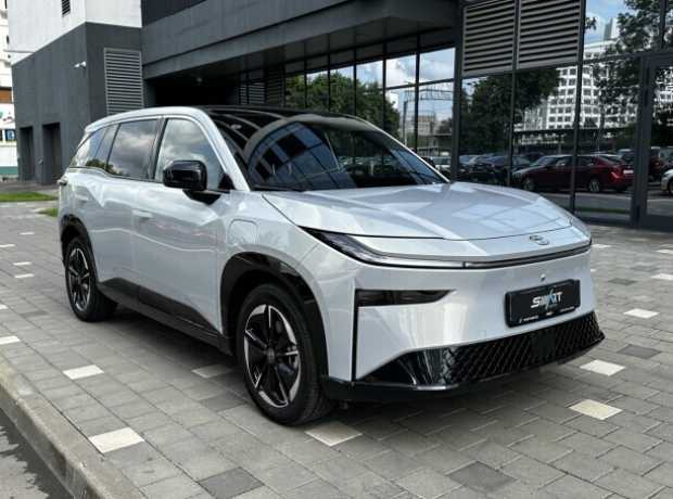 Toyota BZ3X , 2025, пробег 28 км Toyota BZ3X , 2025, пробег 28 км