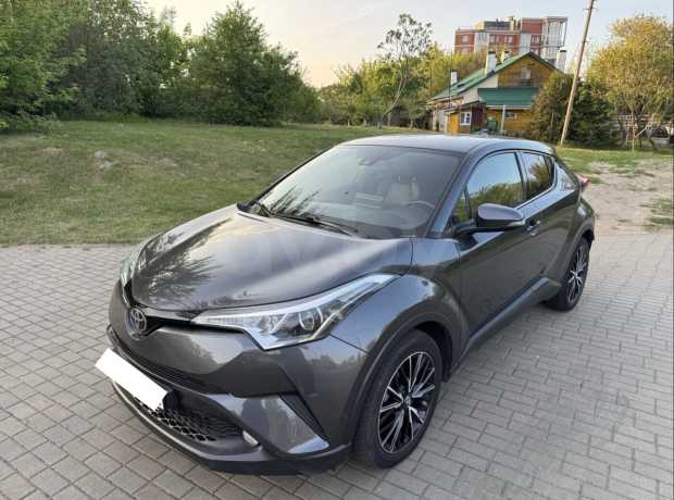 Toyota C-HR I