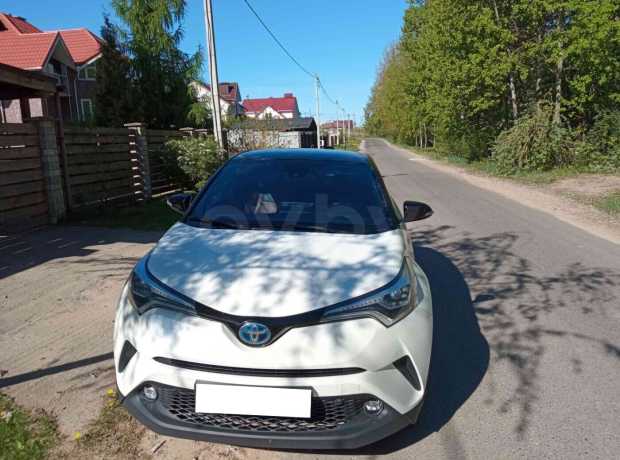 Toyota C-HR I