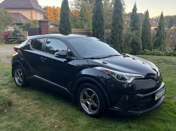 Toyota C-HR I