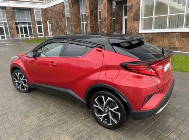 Toyota C-HR I  Рестайлинг, 2020, пробег 135000 км