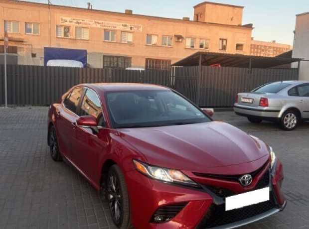 Toyota Camry XV70, 2020, пробег 40000 км