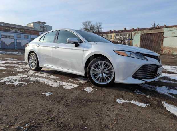 Toyota Camry XV70