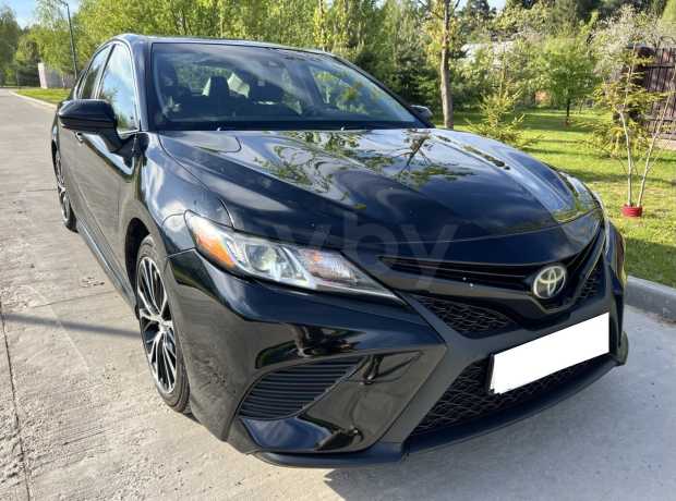 Toyota Camry XV70