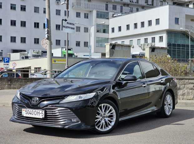 Toyota Camry XV70