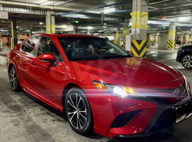 Toyota Camry XV70