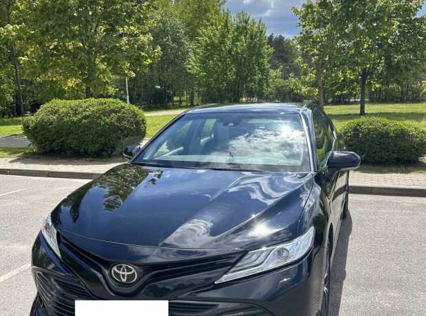 Toyota Camry XV70