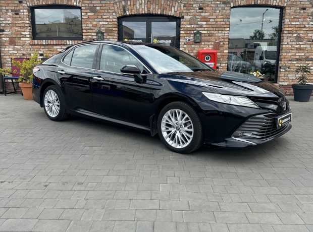 Toyota Camry XV70