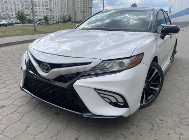 Toyota Camry XV70