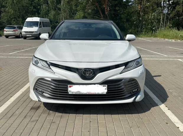 Toyota Camry XV70