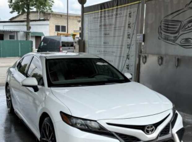 Toyota Camry XV70  Рестайлинг, 2021, пробег 160000 км