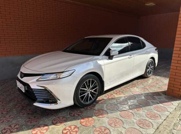 Toyota Camry XV70  Рестайлинг, 2021, пробег 45500 км