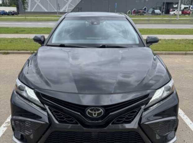 Toyota Camry XV70  Рестайлинг, 2021, пробег 80000 км
