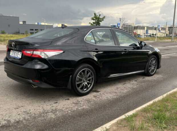 Toyota Camry XV70  Рестайлинг, 2021, пробег 86000 км
