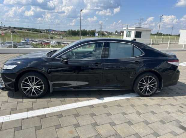 Toyota Camry XV70  Рестайлинг, 2021, пробег 90000 км