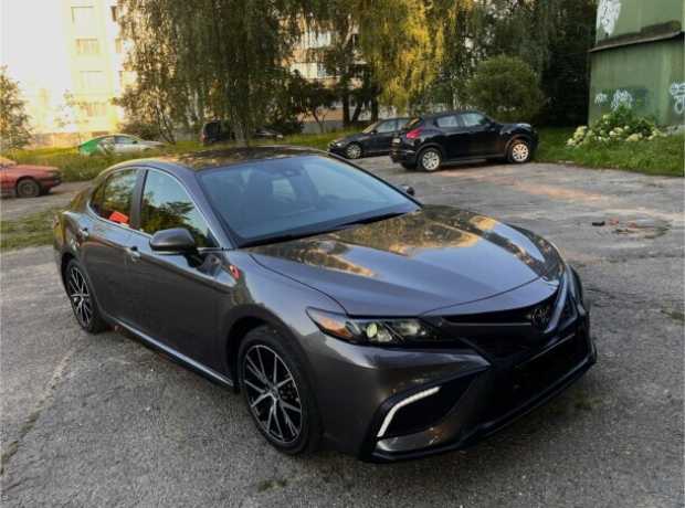 Toyota Camry XV70  Рестайлинг, 2022, пробег 100000 км