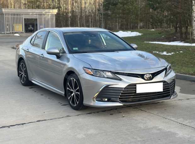Toyota Camry XV70 Рестайлинг
