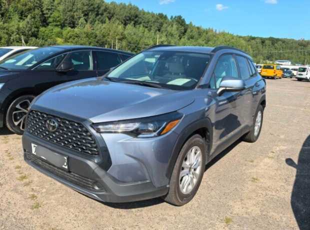 Toyota Corolla Cross , 2022, пробег 22000 км