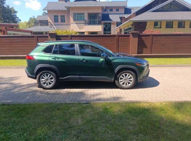 Toyota Corolla Cross , 2022, пробег 76500 км