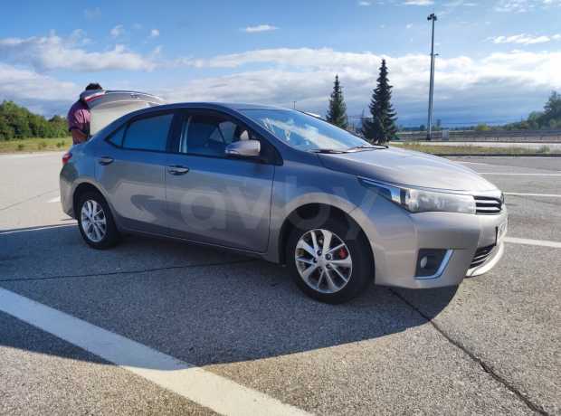 Toyota Corolla XI (E170)