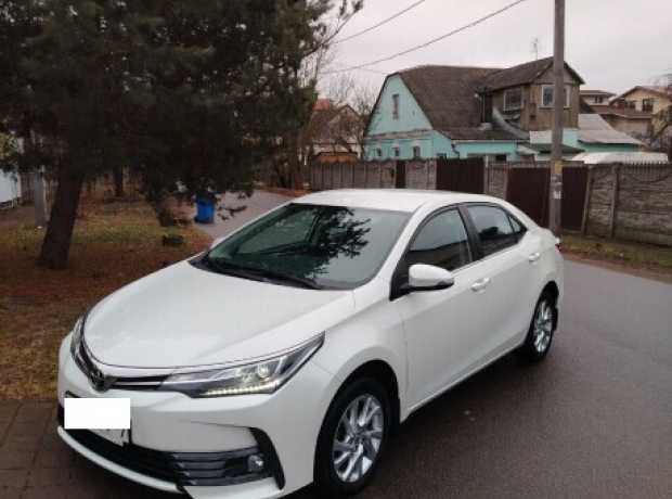 Toyota Corolla XI (E170)  Рестайлинг, 2016, пробег 107000 км