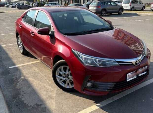 Toyota Corolla XI (E170)  Рестайлинг, 2017, пробег 178000 км