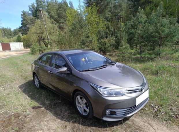 Toyota Corolla XI (E170)  Рестайлинг, 2017, пробег 192000 км
