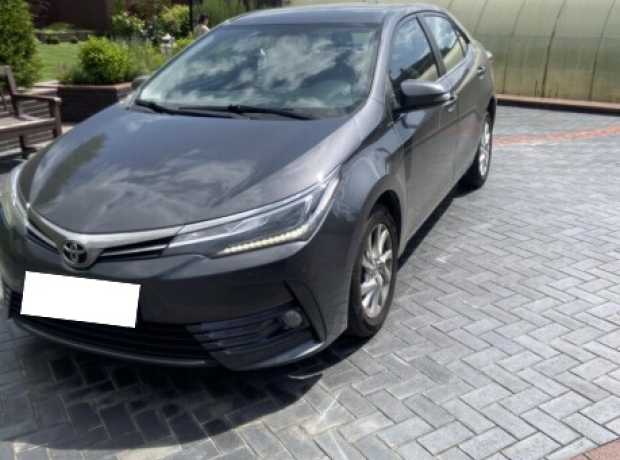 Toyota Corolla XI (E170)  Рестайлинг, 2017, пробег 203000 км
