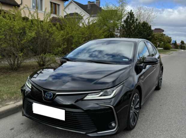 Toyota Corolla XII (E210), 2019, пробег 130000 км